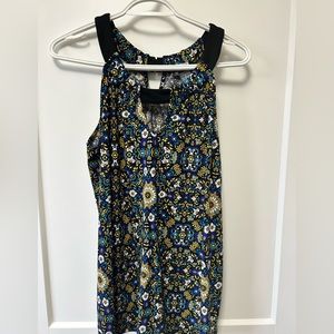 Cute summer top. EUC
